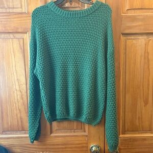 Universal Thread Deep Green Textured Crew Neck Sweater